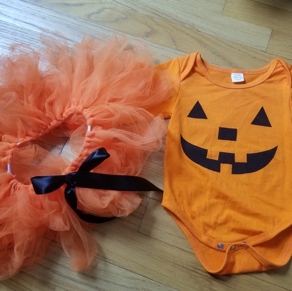 🎃 2 pc. Halloween Outfit 🎃 - Picture 12 of 12